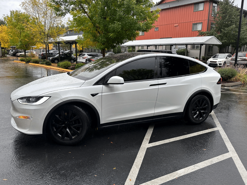 What Automotive Window Tint Does for You
